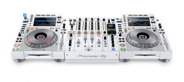 Pioneer DJ Releases the New White Finish XDJ-XZ-W
